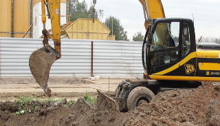 Выкопать яму экскаватором в Каспийске от 930 руб. - 2Землекопа-Ксп 